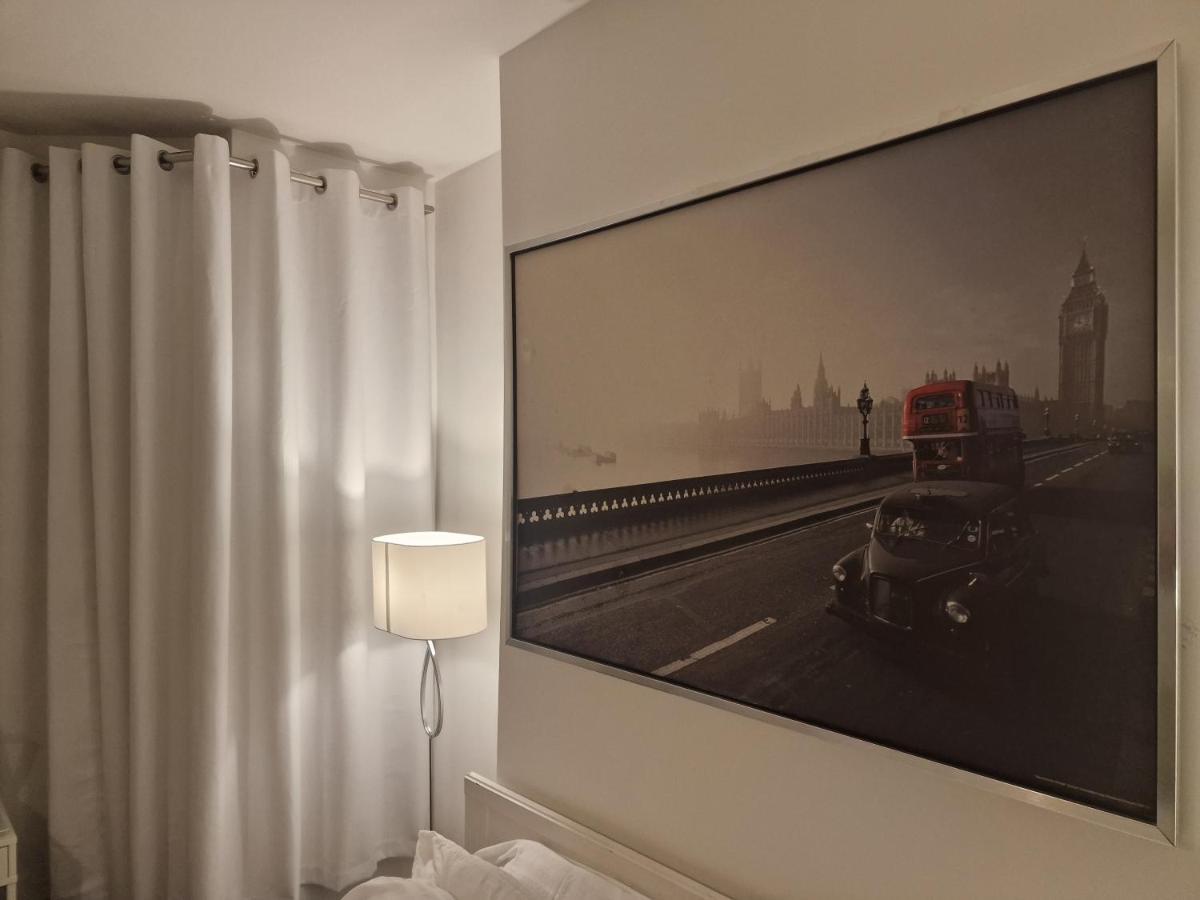 Beautiful Room in Londra Cameră foto