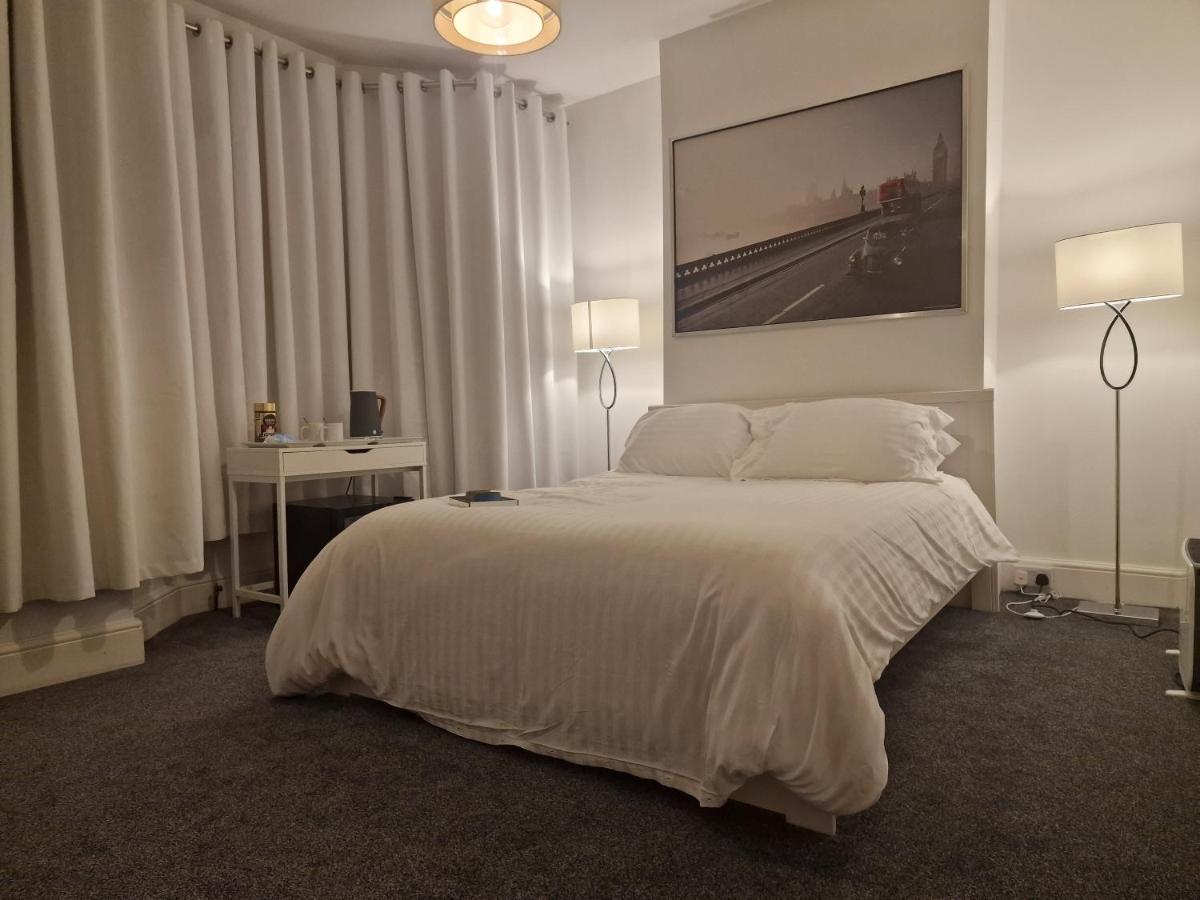 Beautiful Room in Londra Cameră foto